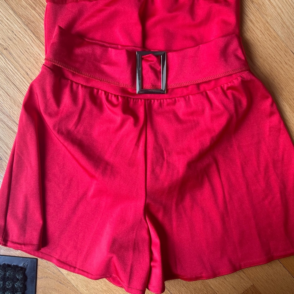 Kelle Red Dance costume- leotard/shorts, adult small - Picture 5 of 9